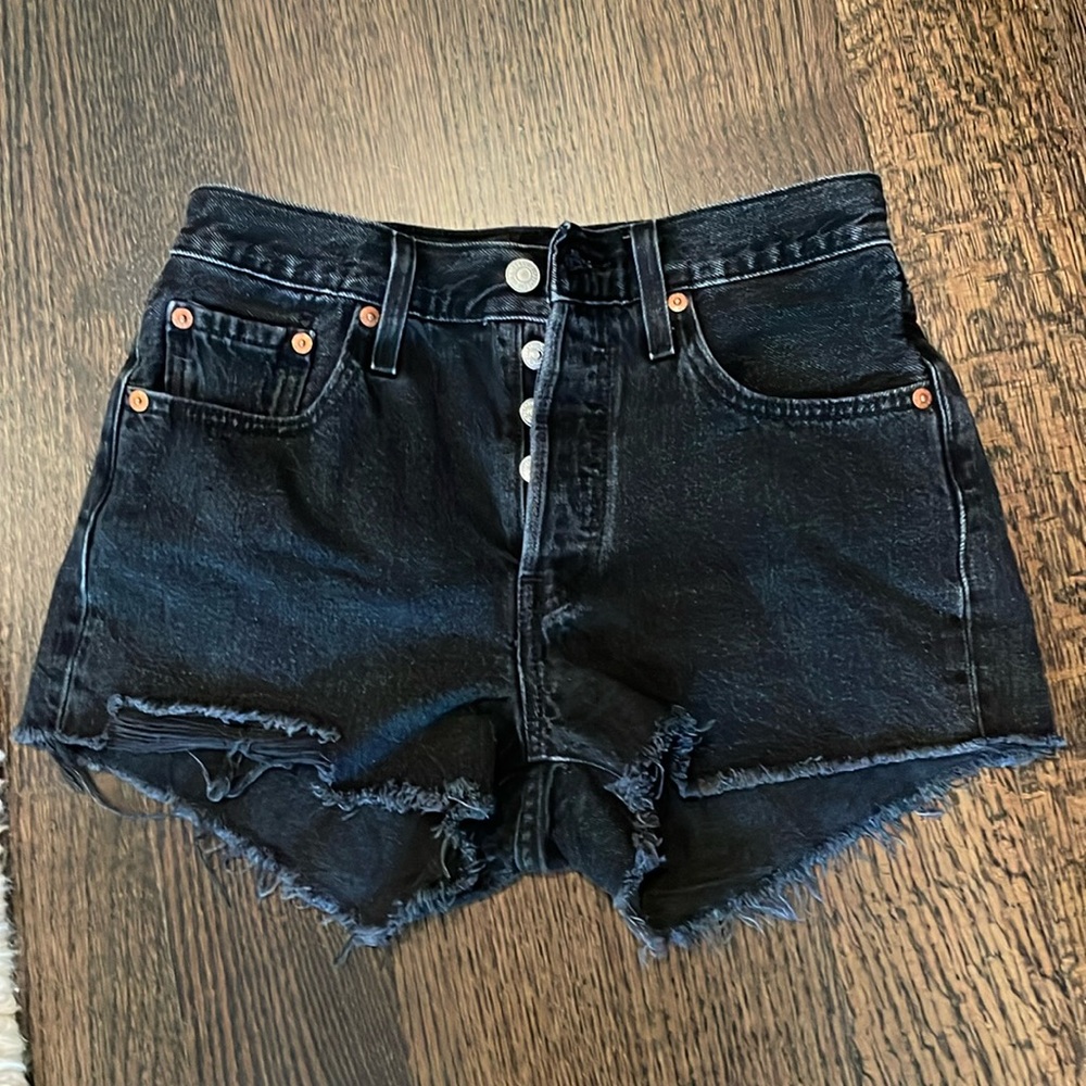 Levi’s black denim cutoff shorts